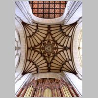 Winchester Cathedral, photo by groenling on flickr,2.jpg